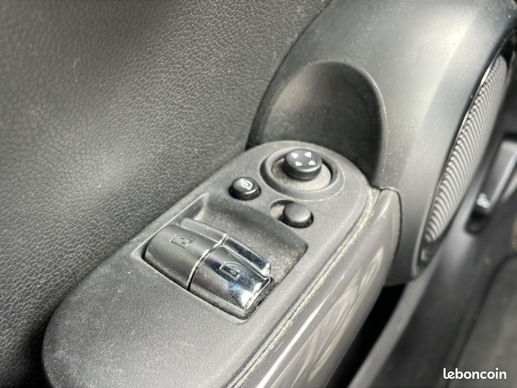 MINI MINI Cooper 136 (image 23)