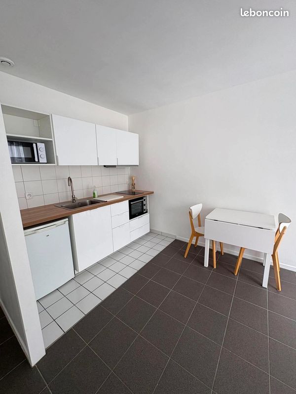 Appartement 1 pièce 30 m² · à La Madeleine · 30 m² · 690 €