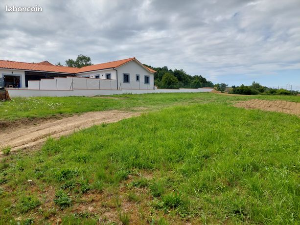 Terrain plat à Bordes 65