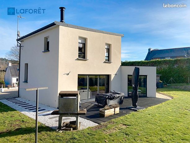 Propriété 4 pièces 111 m²