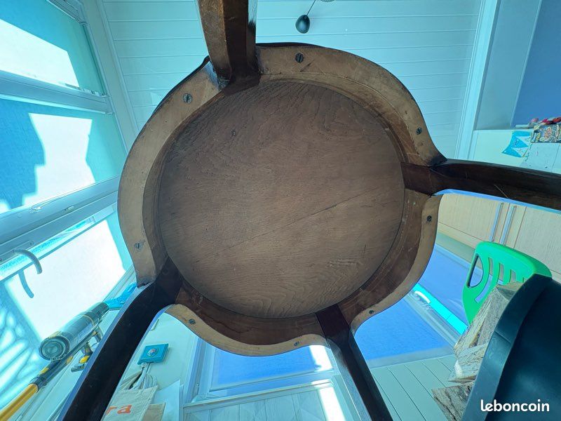 Petit table marquetée (image 6)