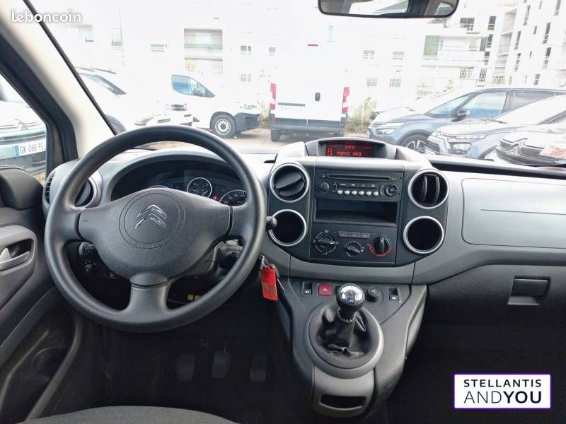 Citroën Berlingo Multispace BlueHDi 100 BVM5 XTR (image 2)