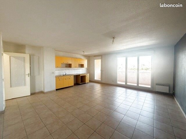 Appartement 3 pièces 75 m² · à Marseille · 75 m² · 270 000 €