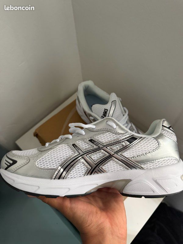 ASICS GEL-1130 Blanches – Taille 44 (image 5)