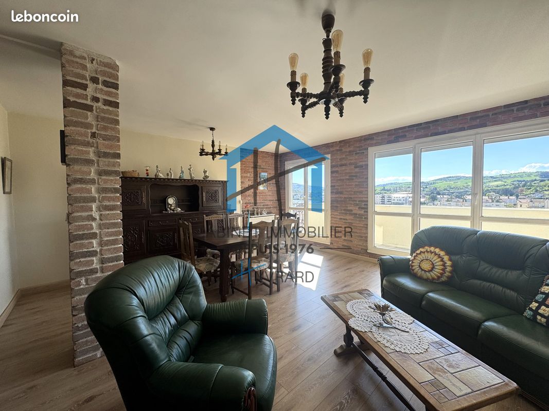 Appartement 3 pièces 93 m² · à Saint-Chamond · 93 m² · 129 000 €