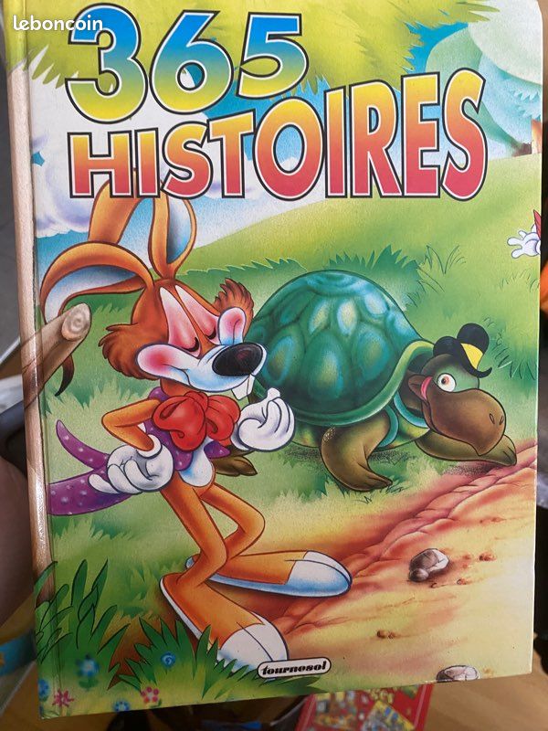 Livre 365 histoires (image 1)