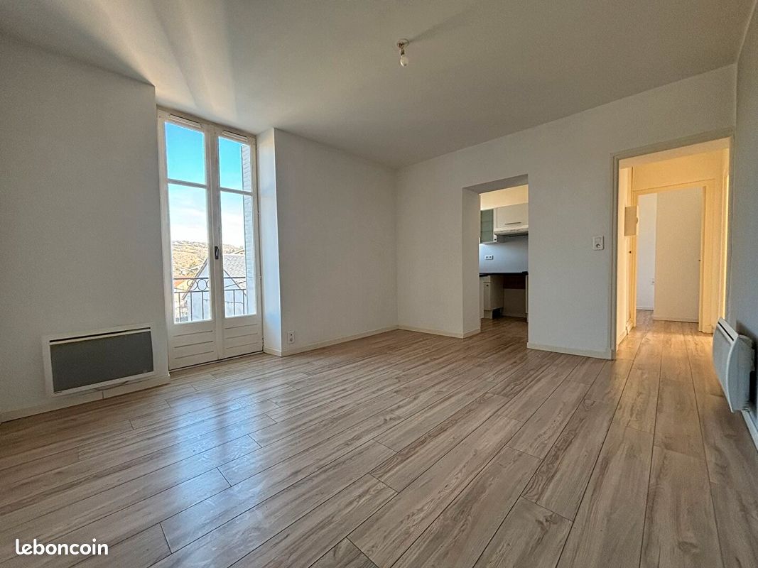 Appartement 3 pièces 50 m² · à Espalion · 50 m² · 425 €/mois
