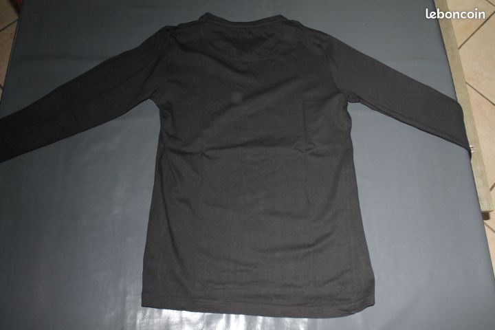 Tee shirt garçon Taille 14 ans (image 2)