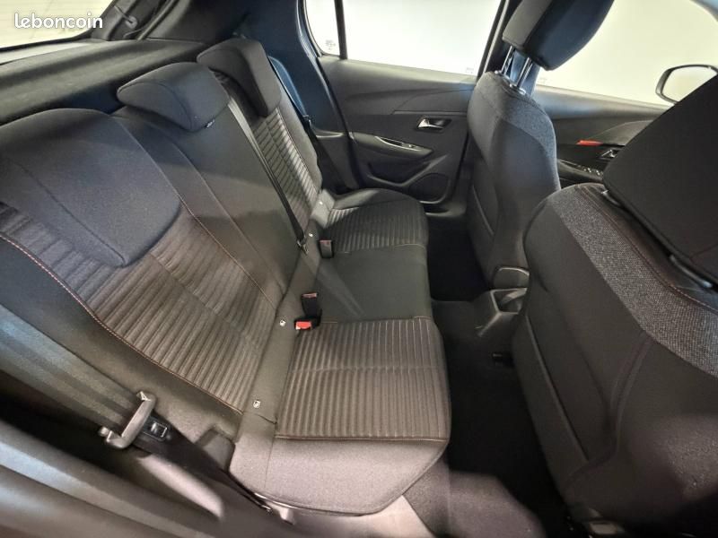Peugeot 208 1.2 PureTech 100ch S&S Active Pack 118g (image 21)