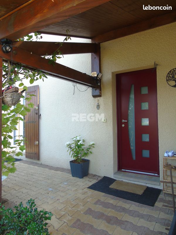 Maison 5 pièces 90 m² · à Saint-Étienne · 90 m² · 240 000 €