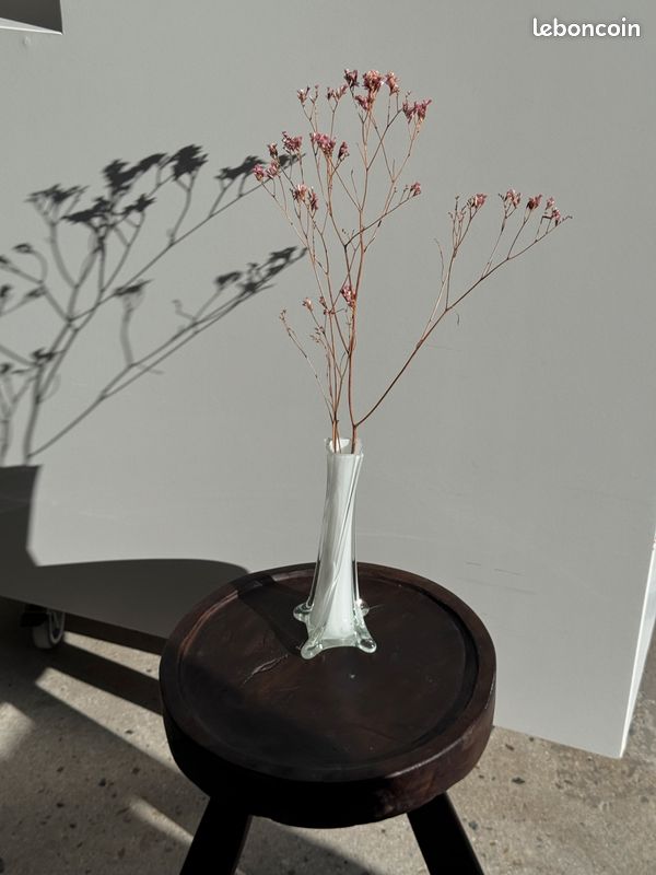 Vase soliflore blanc en verre (image 4)