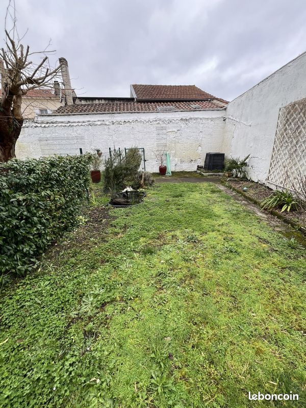 Maison 3 pièces 75 m² - Coutras 33230 (image principale 0)