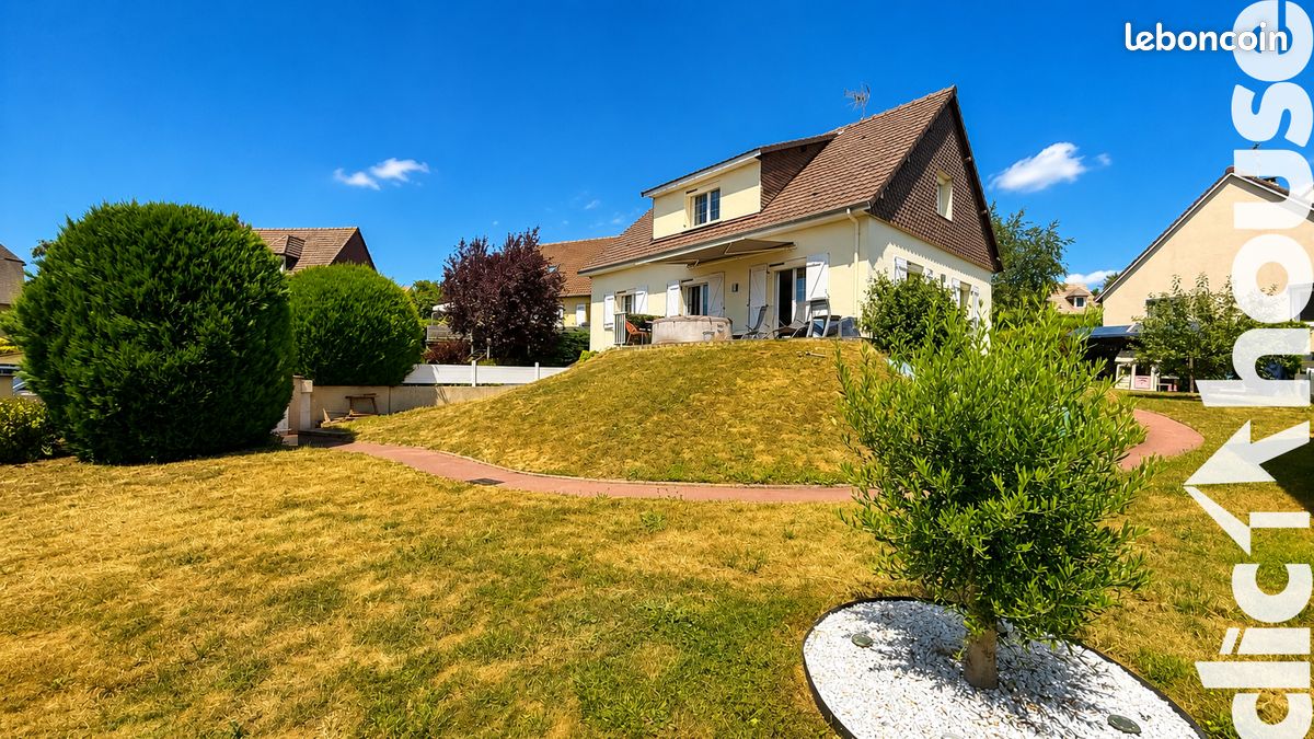 Maison 6 pièces 131 m² · à Fontenay-le-Marmion · 131 m² · 289 900 €