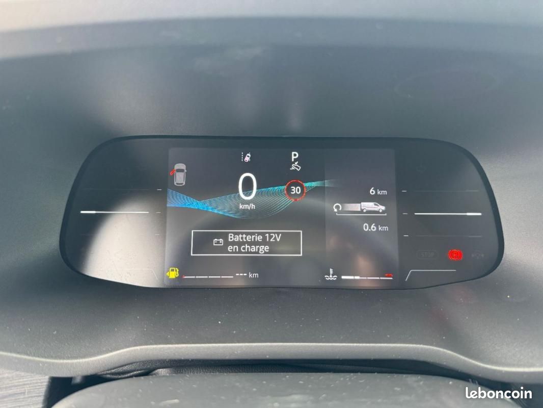 Renault Trafic CABINE APPROFONDIE L2H1 3T BLUE DCI 170 BVA9 EXCLUSIVE 5PL (image 20)