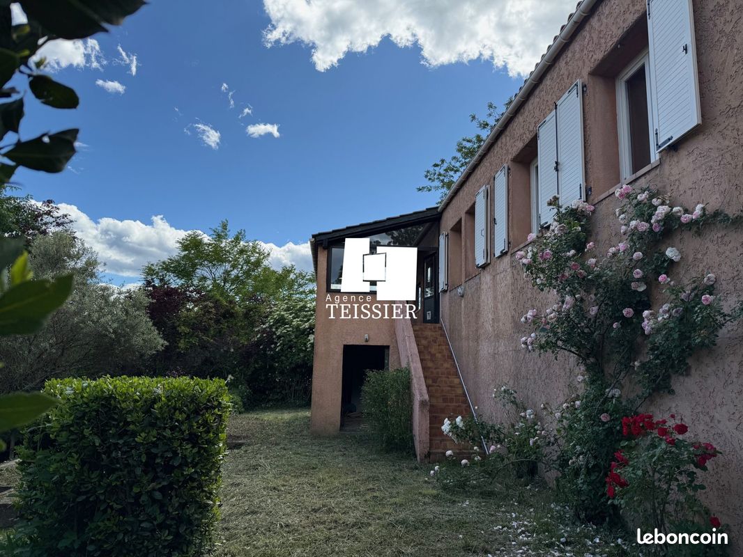 Maison 5 pièces 118 m² · à Payzac · 118 m² · 275 000 €