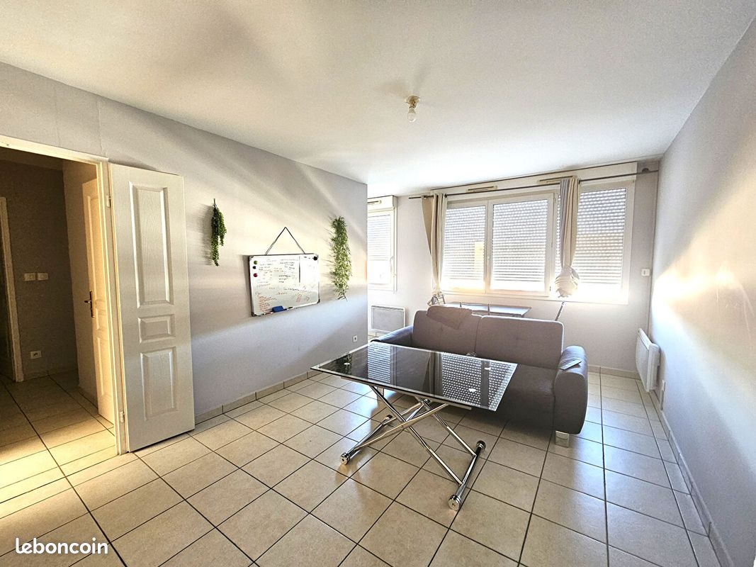 Appartement 2 pièces 40 m² · à Besançon · 40 m² · 590 €/mois