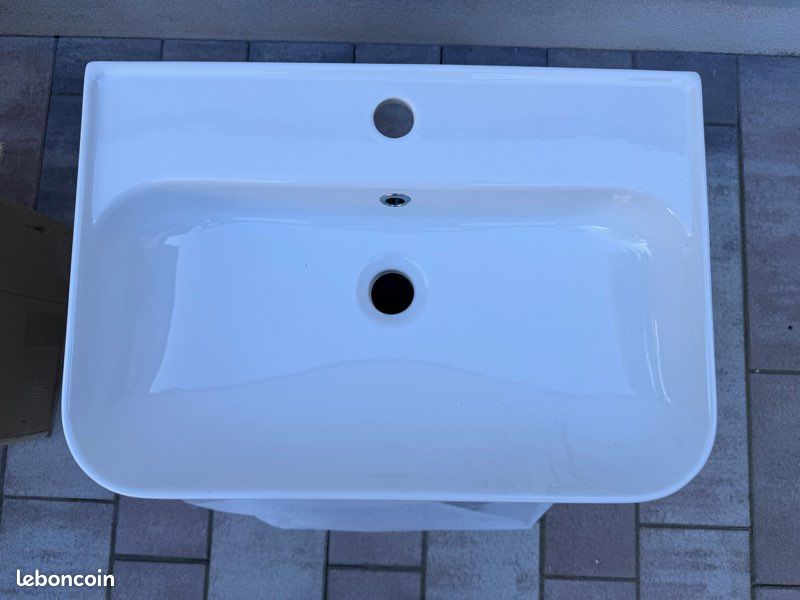 Vasque et meuble (image 3)