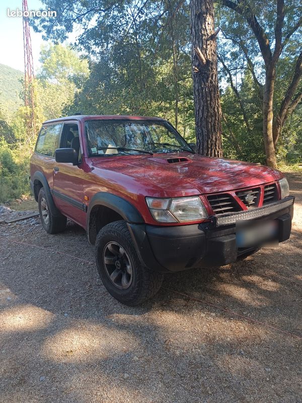 A vendre 4x4 NISSAN PATROL Y61 (image 2)