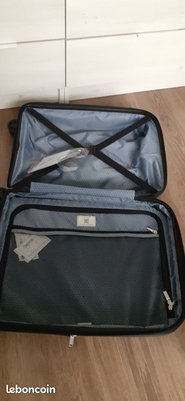 Valise Cabine Delsey Extensible 36L+4L - Dimensions 54,5x39,5x23 Cm, Neuve