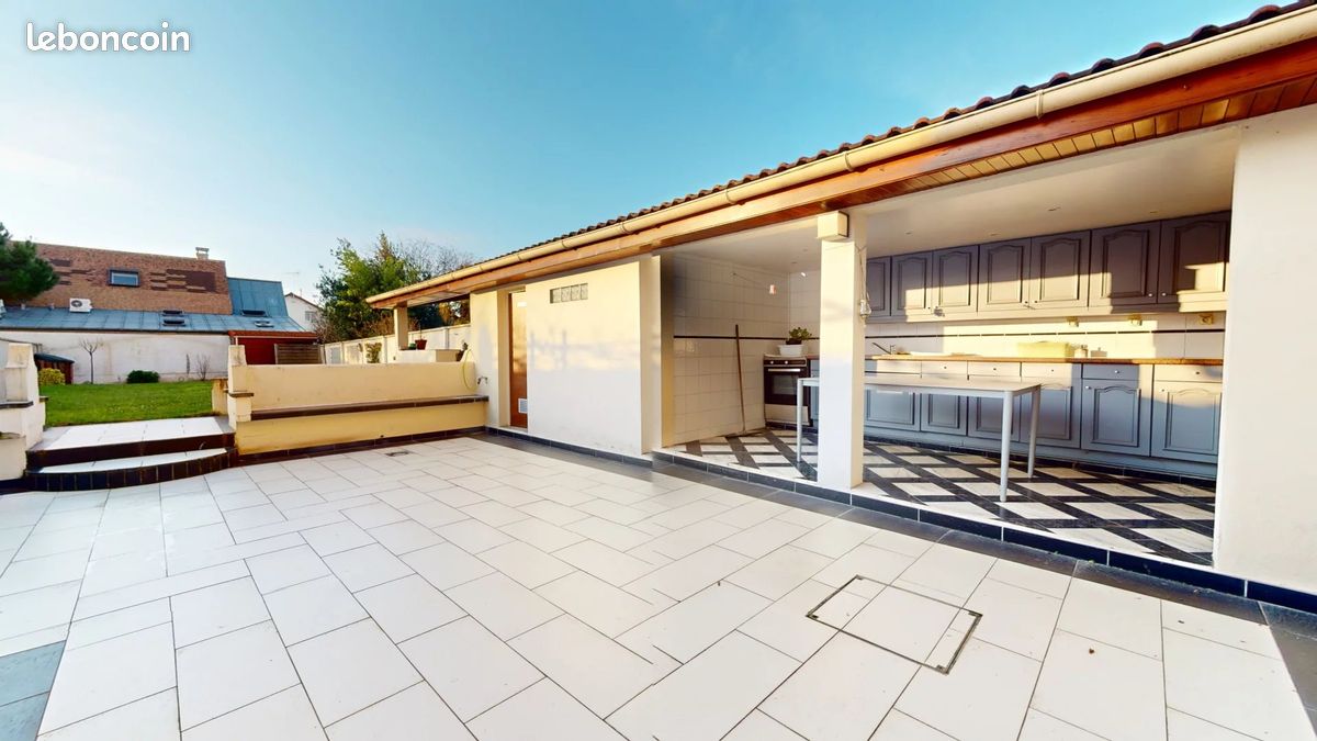 Appartement a louer montfermeil - 3 pièce(s) - 82 m2 - Surfyn