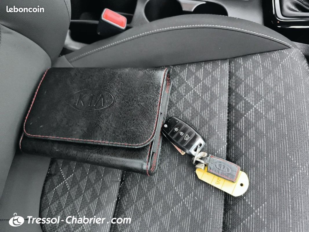 KIA Rio 1.0L T-GDi 100 ch ISG Active (image 28)