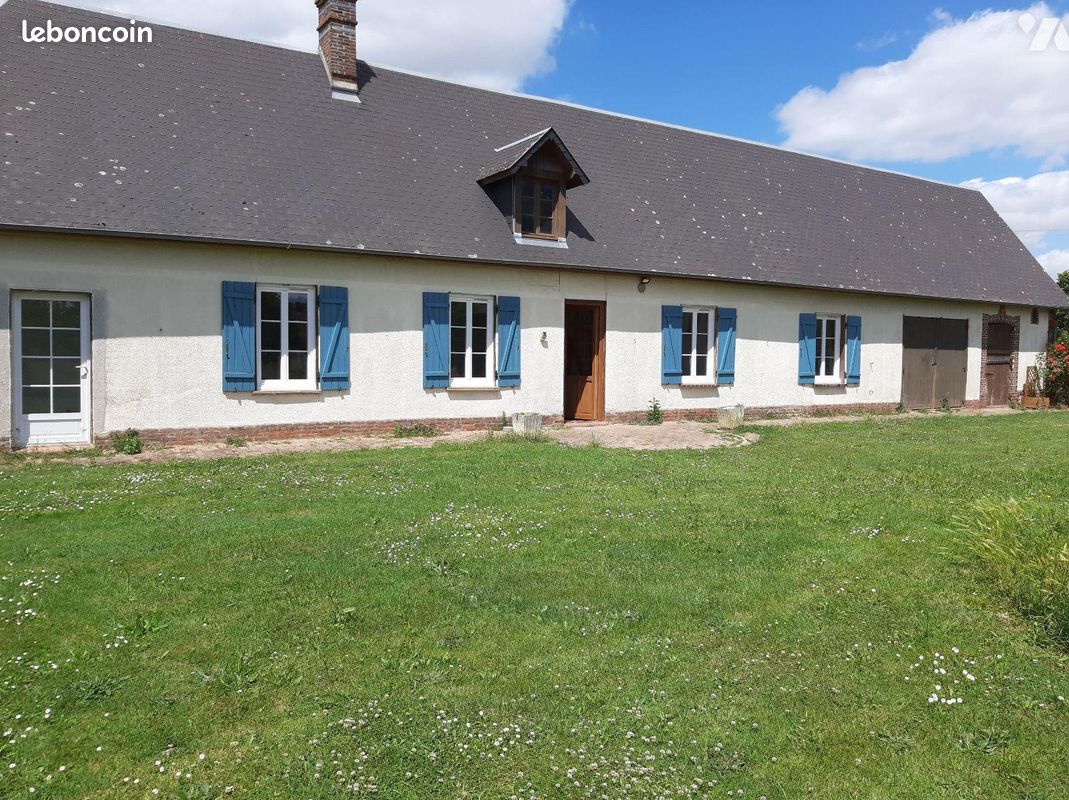 Maison 5 pièces 104 m² · à Mesnils-sur-Iton · 104 m² · 727 €/mois