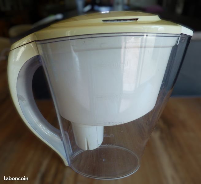 Carafe filtrante de marque Culligan 2.50 litres avec numérotation (image 2)