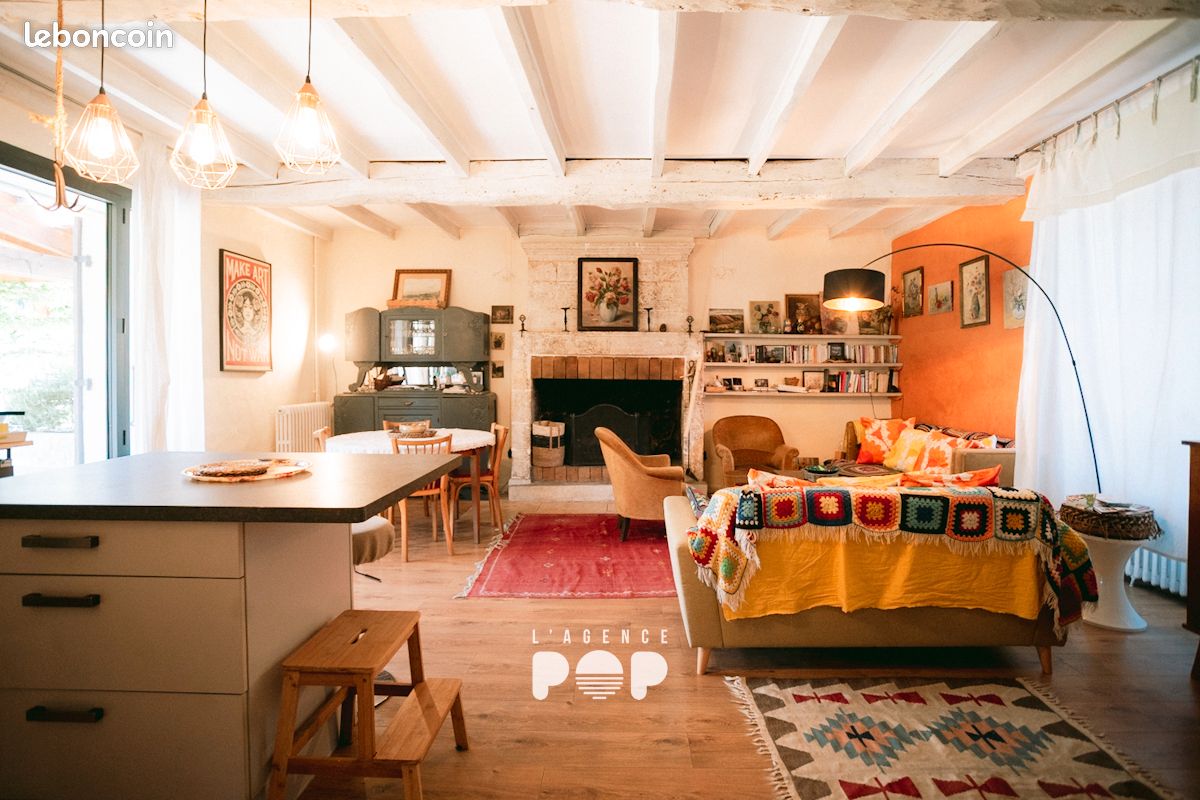Maison 6 pièces 196 m² · à Saint-Germain-du-Salembre · 196 m² · 264 000 €