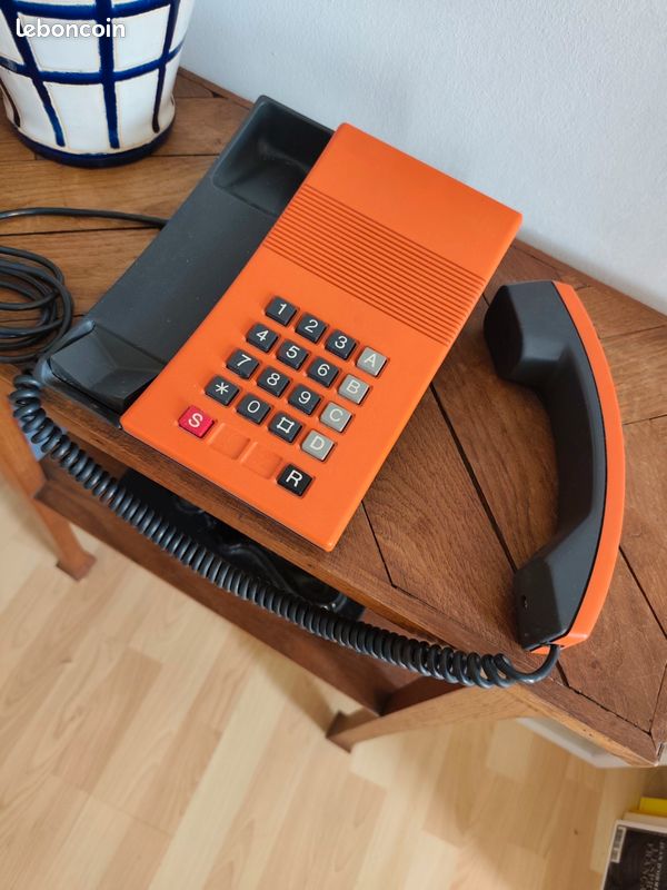 Superbe téléphone orange vintage (image 3)