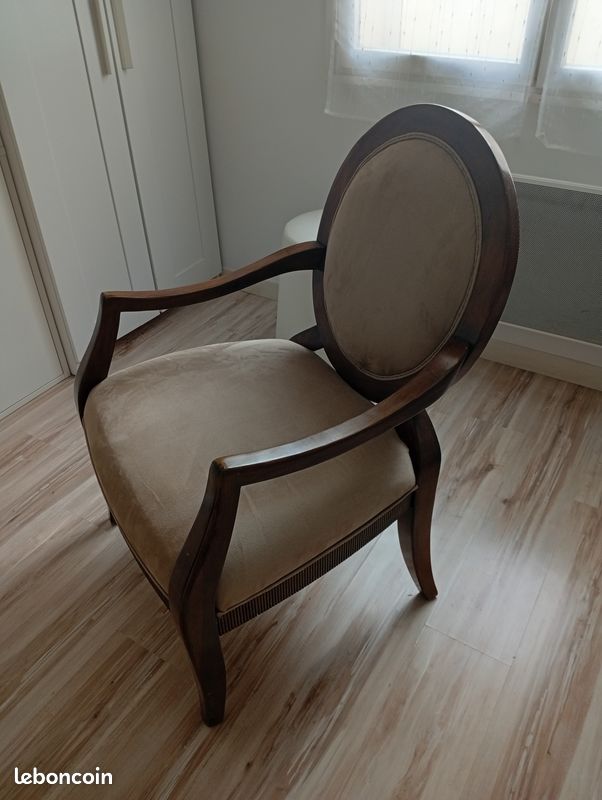 Fauteuil état neuf (image 2)