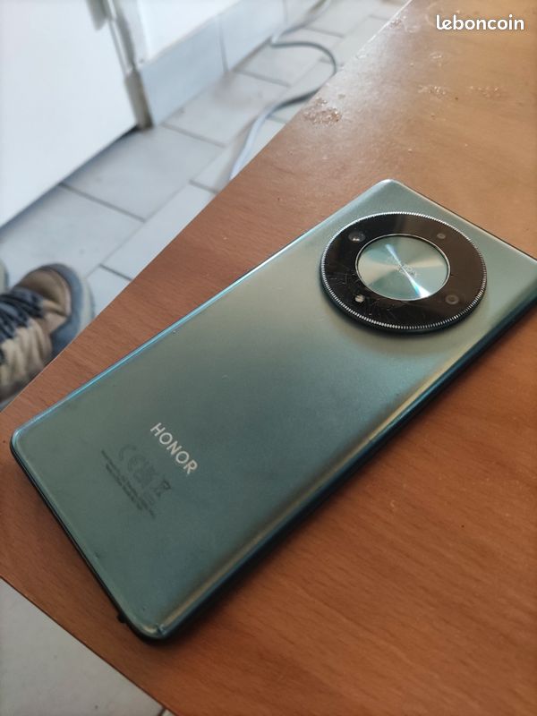 Honor magic 5 lite (image 1)