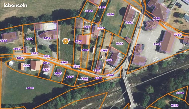 Terrain 1086 m² Savignac-les-Ormeaux