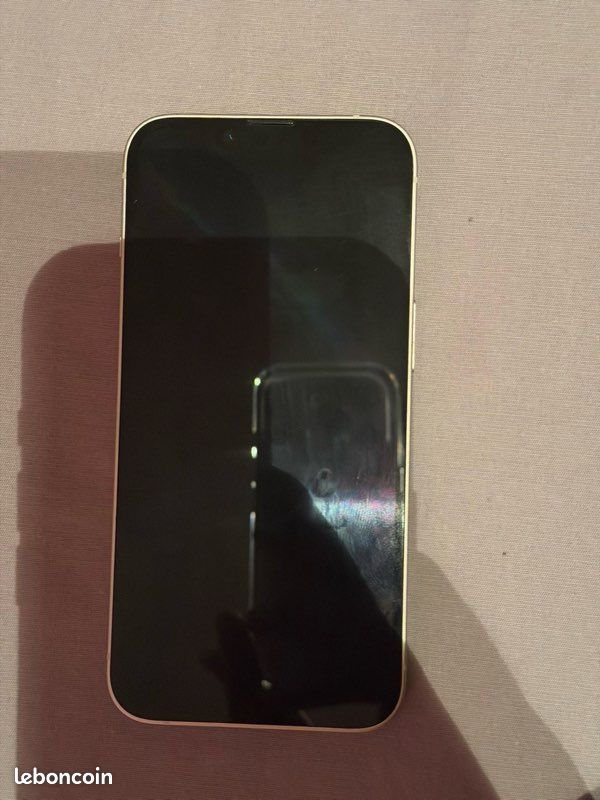 IPhone 14 (image 2)