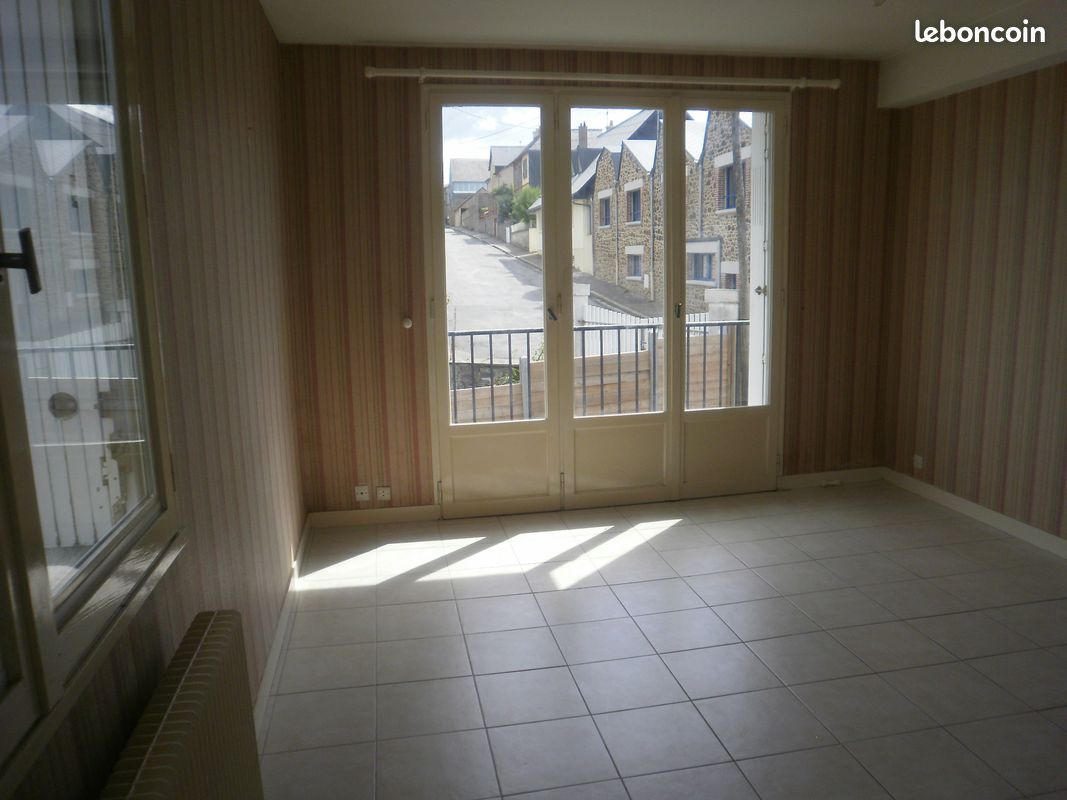 Appartement 2 pièces 48 m² · à Fougères · 48 m² · 590 €