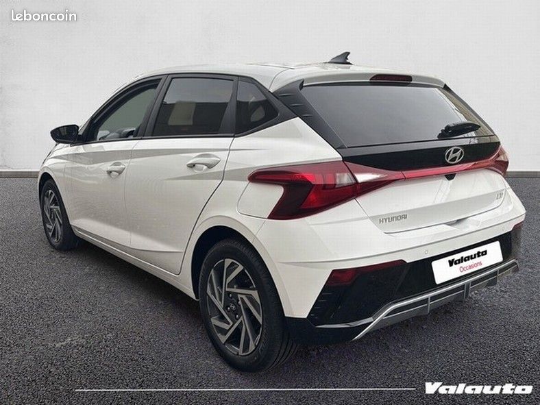 Hyundai i20 TGDI 90 INTUITIVE (image 4)