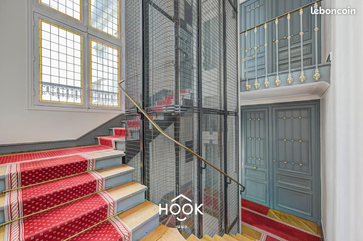 Appartement 3 pièces 82 m² · à Paris · 82 m² · 1 090 000 €