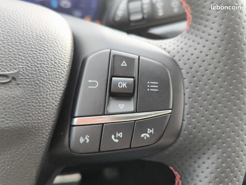 Ford Kuga 2.5 Duratec 190ch FHEV E85 Graphite Tech Edition BVA (image 27)