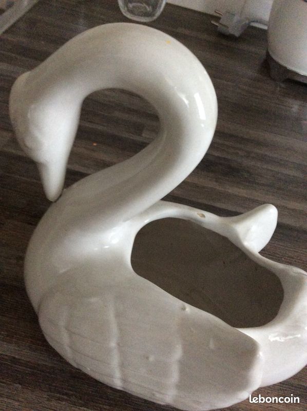 Pot fleur vide poche cygne blanc 5 euros (image 1)