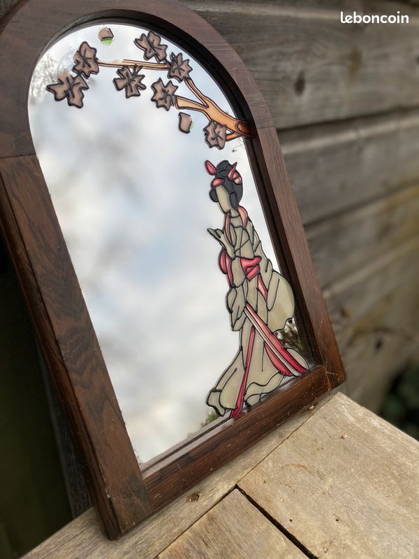 Grand Miroir Décoratif Bois Doré - Cadre Fleuri - Dimensions 81x62.5x5 Cm
