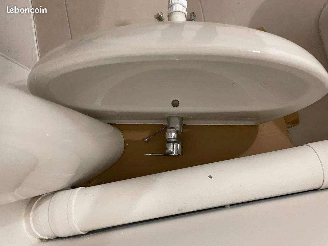 Lavabo sur pied (image 3)