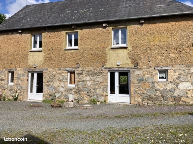 Maison 12 pièces 240 m² · à Saint-Sauveur-Villages · 240 m² · 250 000 €