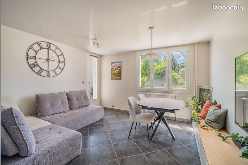 Appartement 3 pièces 59 m² · à Renage · 59 m² · 136 000 €