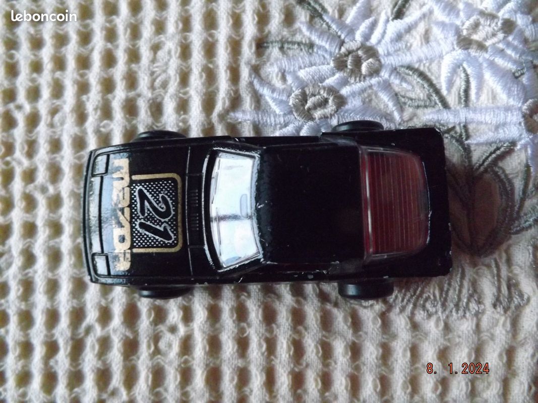 Majorette miniature Mazda RX7 (image 4)