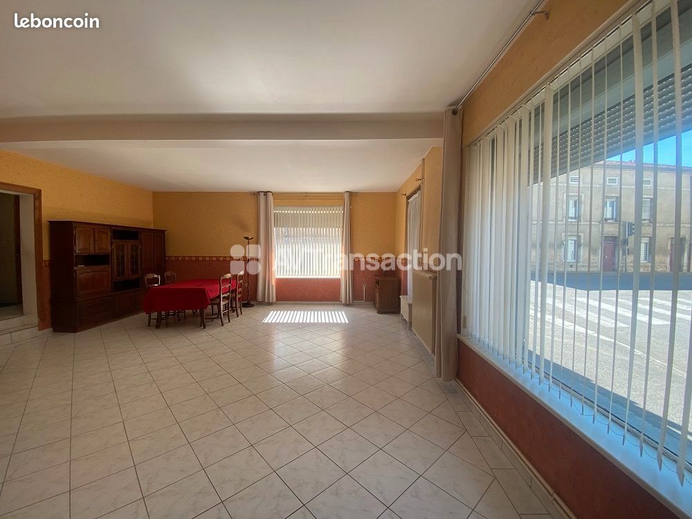 Maison 5 pièces 162 m² · à Tronville-en-Barrois · 162 m² · 99 000 €