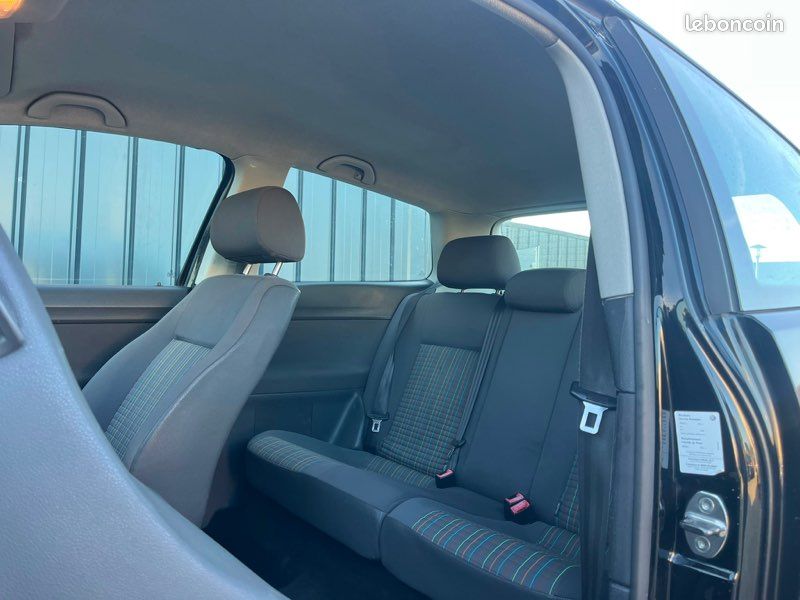 VOLKSWAGEN POLO 4 1.4 TDI 70CH 4CV fiscaux CT OK (image 8)