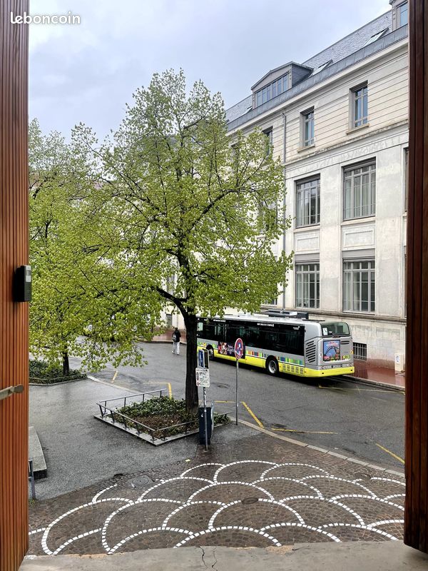 Appartement 2 pièces 39 m² · à Saint-Étienne · 39 m² · 64 500 €