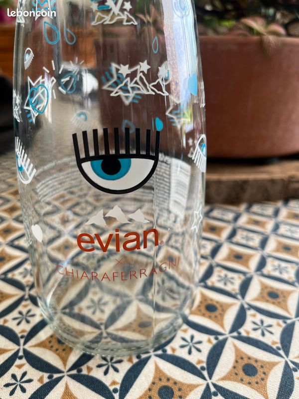 Bouteille Evian Collector (image 2)