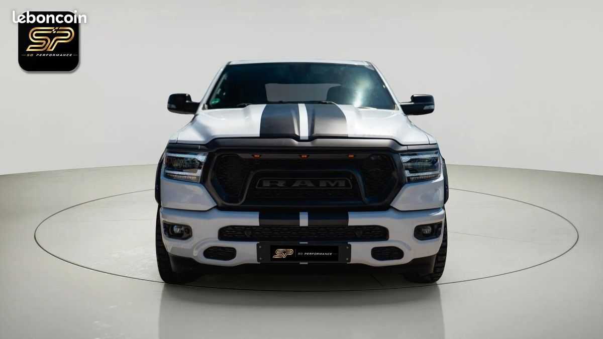 Dodge RAM 5.7 V8 HEMI 4x4 * Longbed 2 m * Pack Offroad Nuit * LED * AHK (image 2)