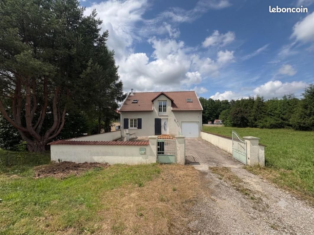Maison 4 pièces 101 m² · à Sanchey · 101 m² · 219 000 €