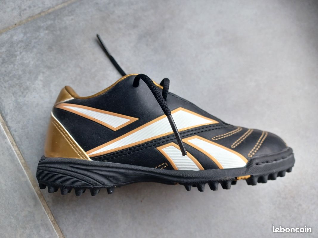Chaussure foot taille 27.5 (image 1)